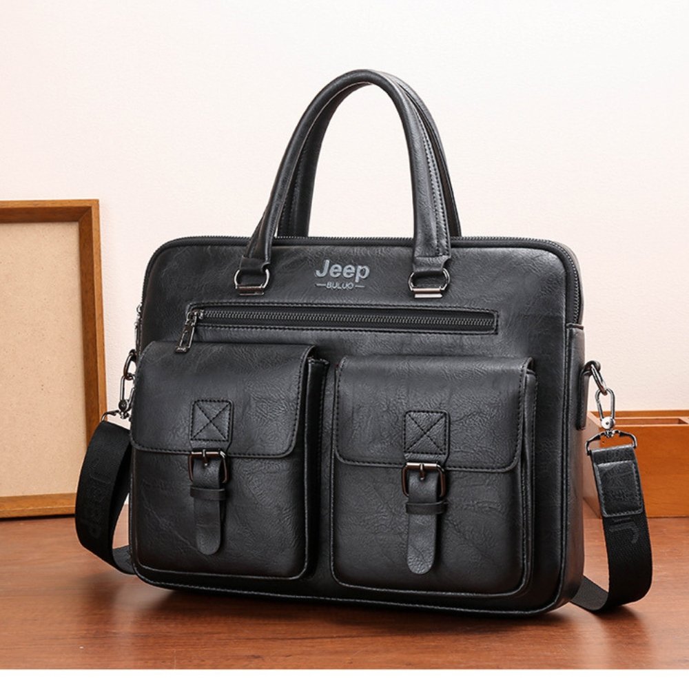 black jeeper bag